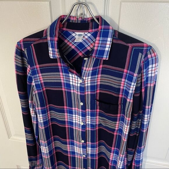Old Navy Lightweight Flannel Blue, White, Navy & Pink Button Down Flannel, XS - Picture 8 of 13